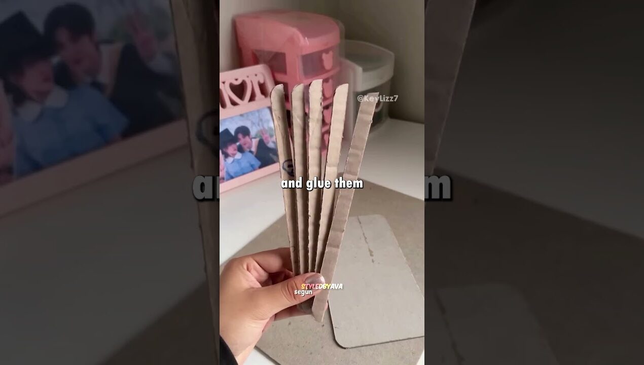 DIY Mini TV for Your Phone 📱✨  Cute Cardboard Craft Idea!