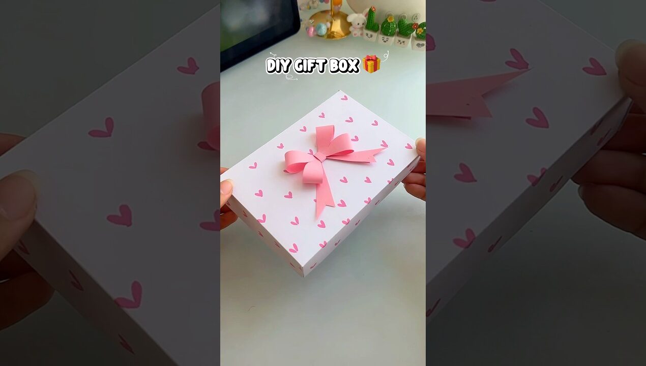 Make your gift box look expensive 😱✨🎁#shorts #art #diy #craft #youtubeshortsvideo