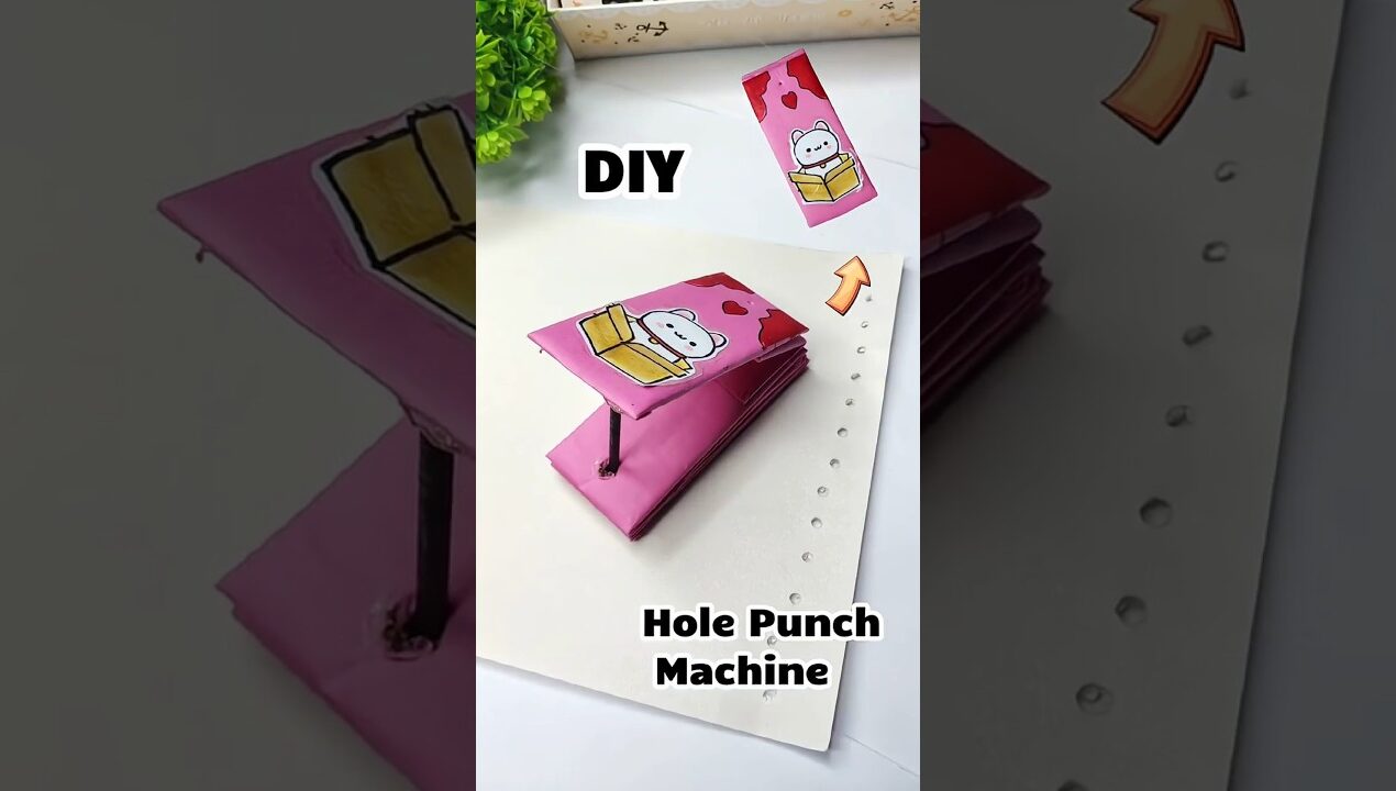 DIY Hole Punch Machine At Home 😱 #diy #craft  #stationary #youtubeshorts