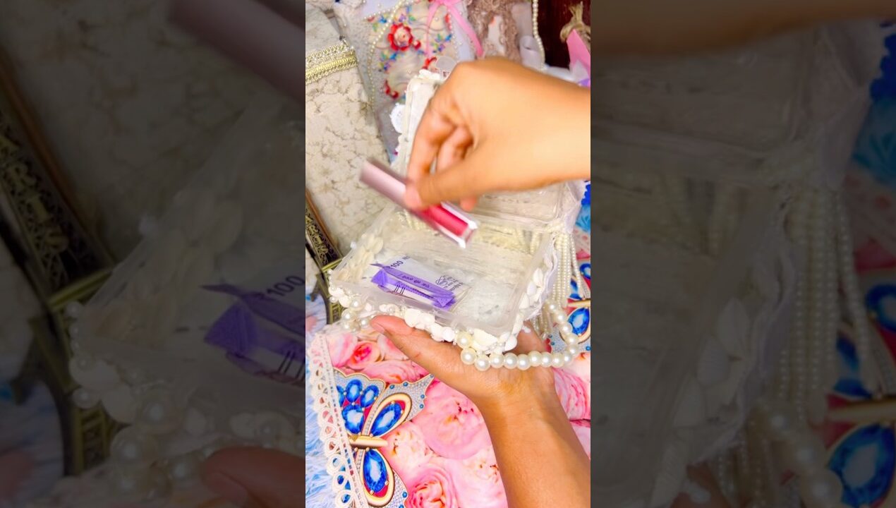 Wast box se banaya handbag 👜😱#shorts #diy #handbags #handmade #ideas #trending