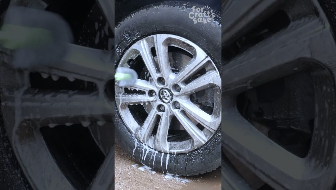 Turn Your Car Into a Gadget Hub! 💡 Genius DIY Ideas