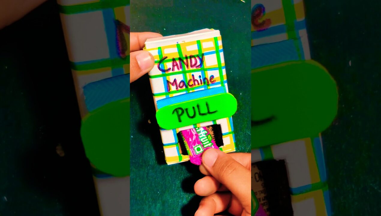 DIY Homemade Candy Machine 🤓🌈 Best out of waste | Diy crafts 💖 #shorts #craft