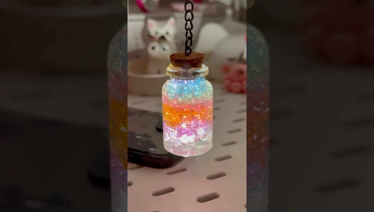 മഴവിൽ in a bottle 🌈 #diy #craft #craftideas #trending #shorts