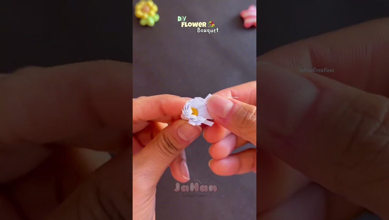 DIY mini paper flower bouquet 💐 #diy #handmade #papercraft #shortvideo #gift