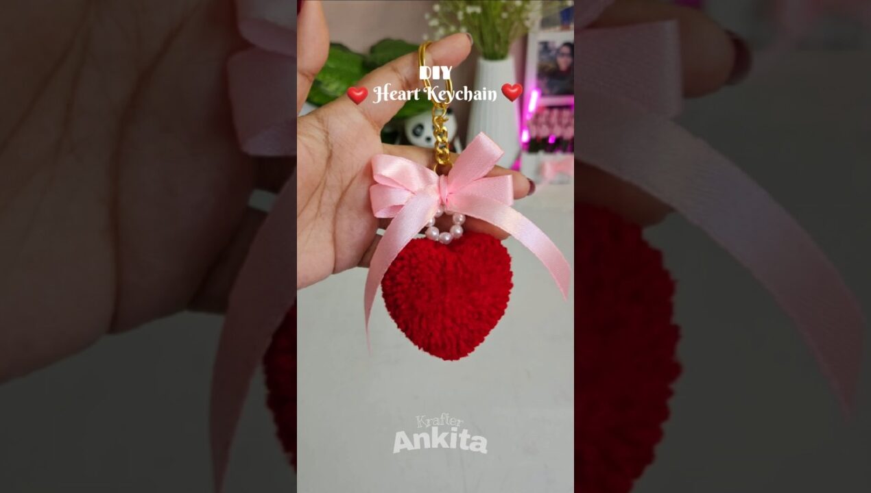 DIY heart Keychain #diy #craft #shorts #handmade #keychain #heartkeychain  #krafterankita #diyideas