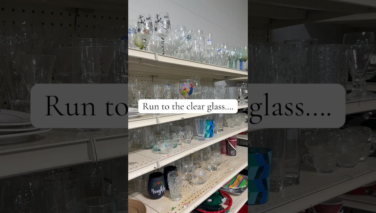 Fairy lamp DIY #fairylights #diyideas #thriftstore #thriftedvsstyled #homedecor #vintagestyle