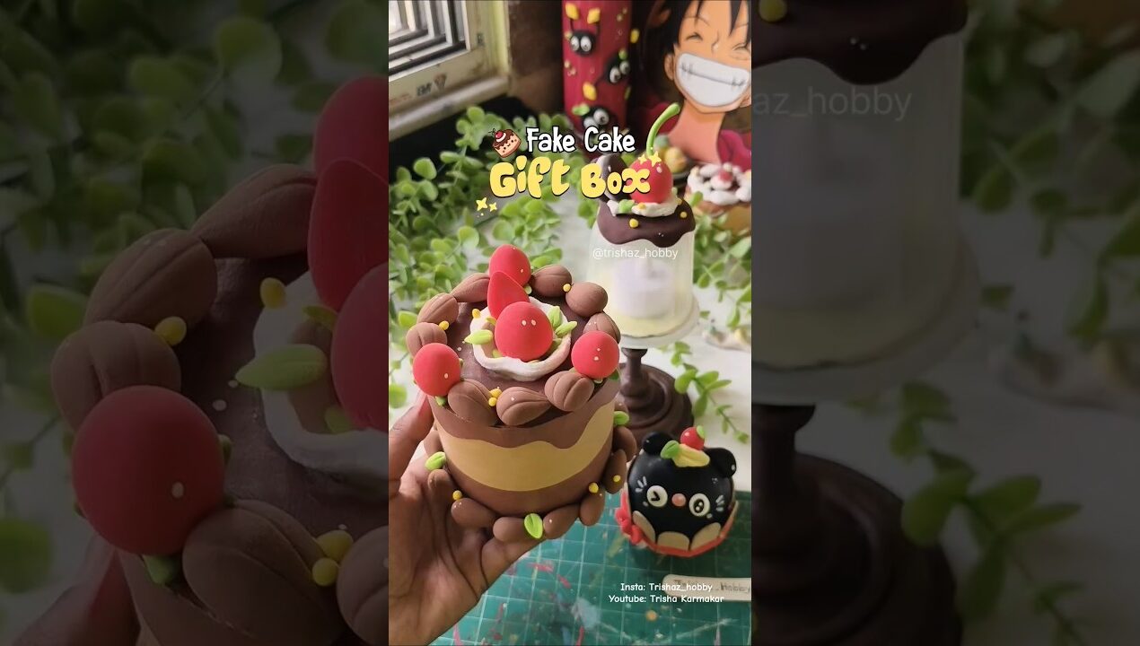 DIY Fake Cake Gift box🍓✨#viralvideo #diy #giftideas #claycraft