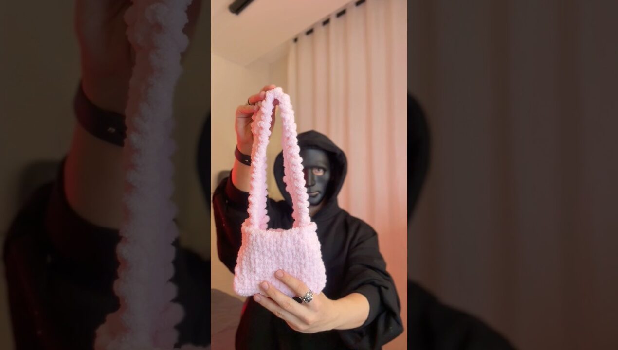 DIY Fluffy Woven Bag 💖 Easy & Cute Craft Idea #diy #craft #wovenbag