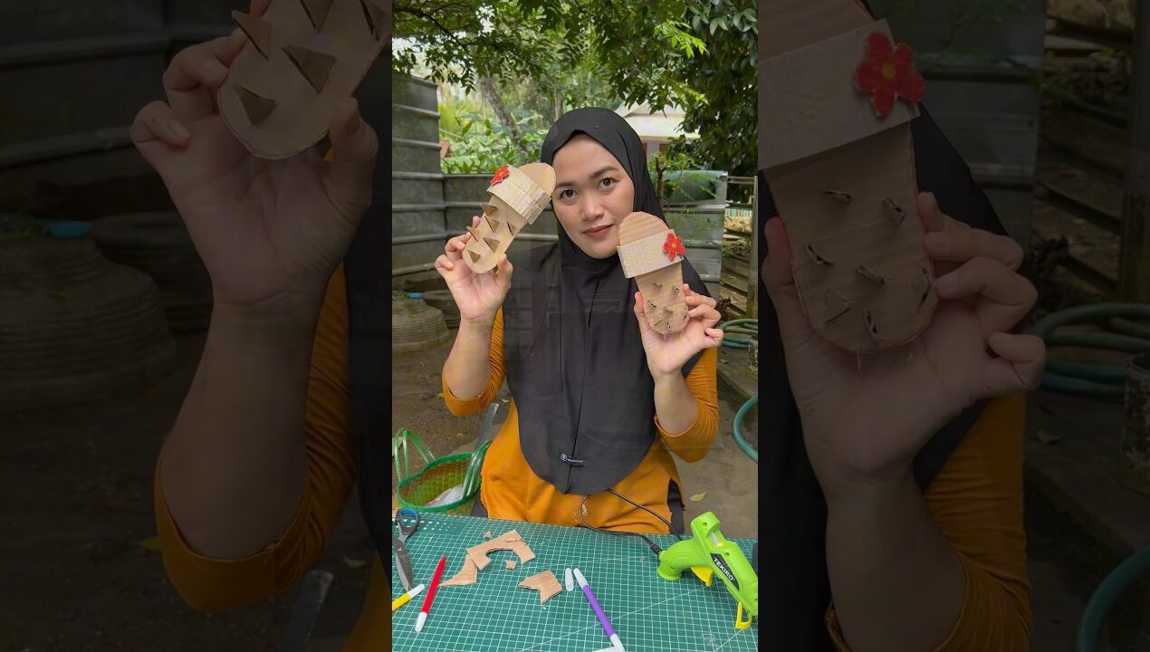 Kreasi unik dari kardus “membuat sandal dari kardus” #lucu #shorts #diy #drama