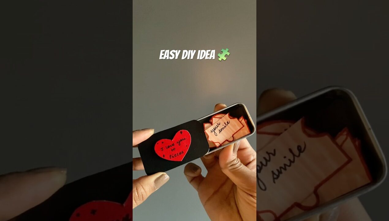 Quick and easy diy gift idea 🧩♥️ #diyideas #diygifts #diygiftideas #reuseidea #handmadegifts