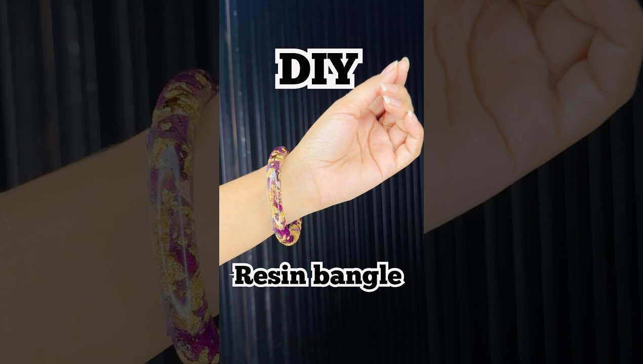 DIY resin bangles from dry rose😱 #diy #shorts #youtubeshorts @itspriyanjalisingh