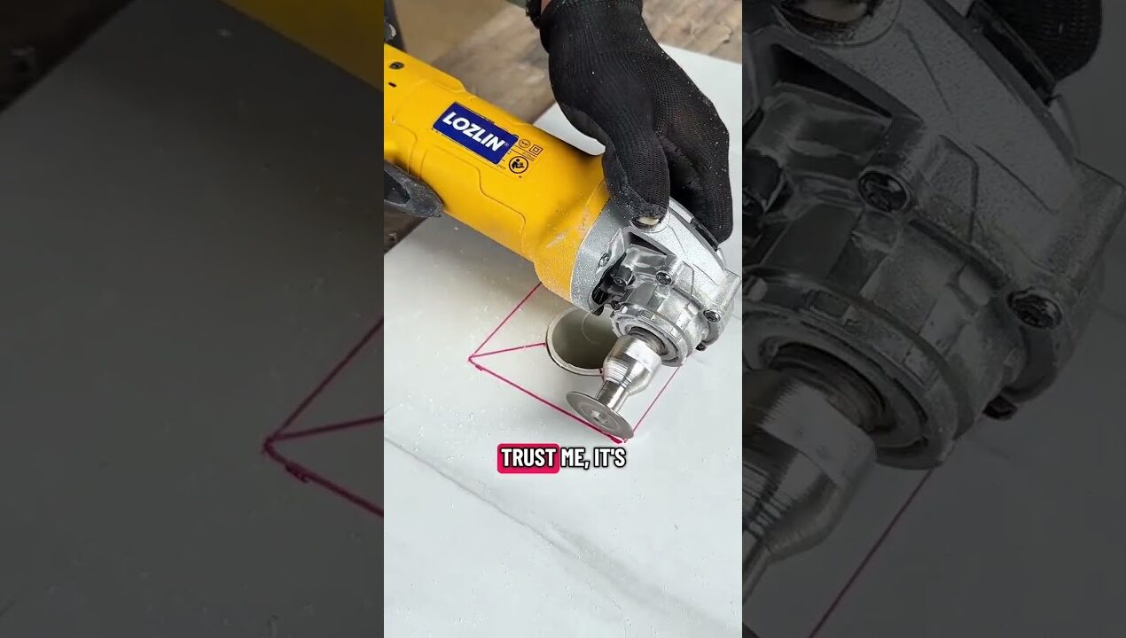 Finally! A Blade That Fits Super Narrow Gaps. #cutting #DIY #mini #homedecor #giftedinlove