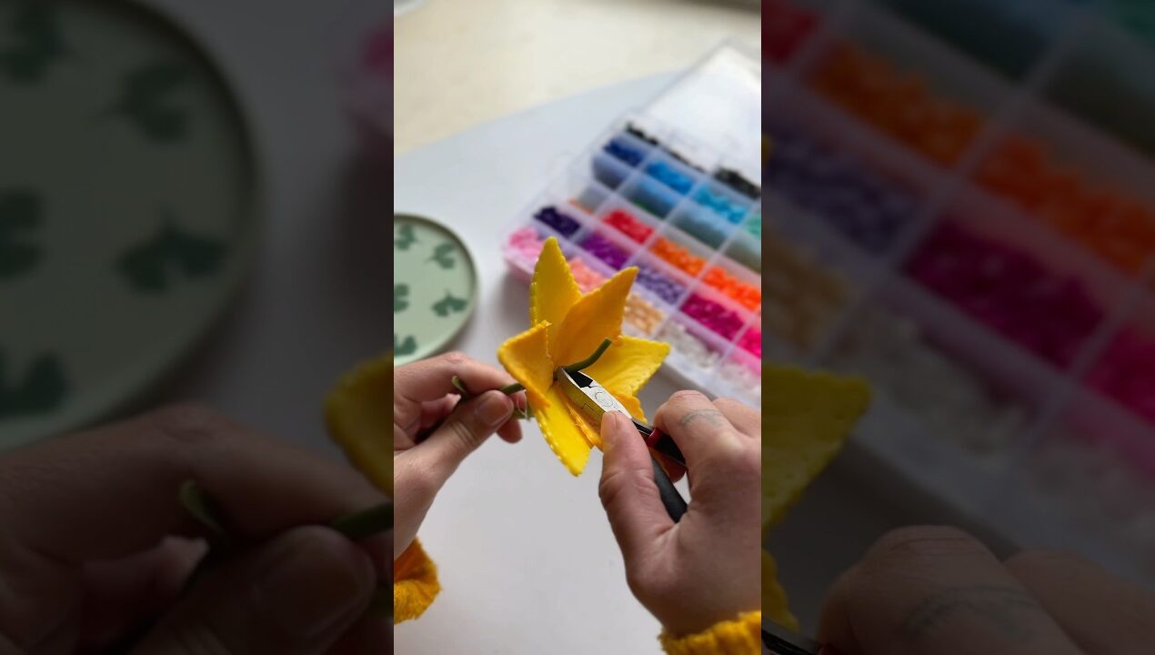 On en pense quoi #tuto #fleurs #bouquet #perles #deco #decoration #reno #diy #art #bouquet