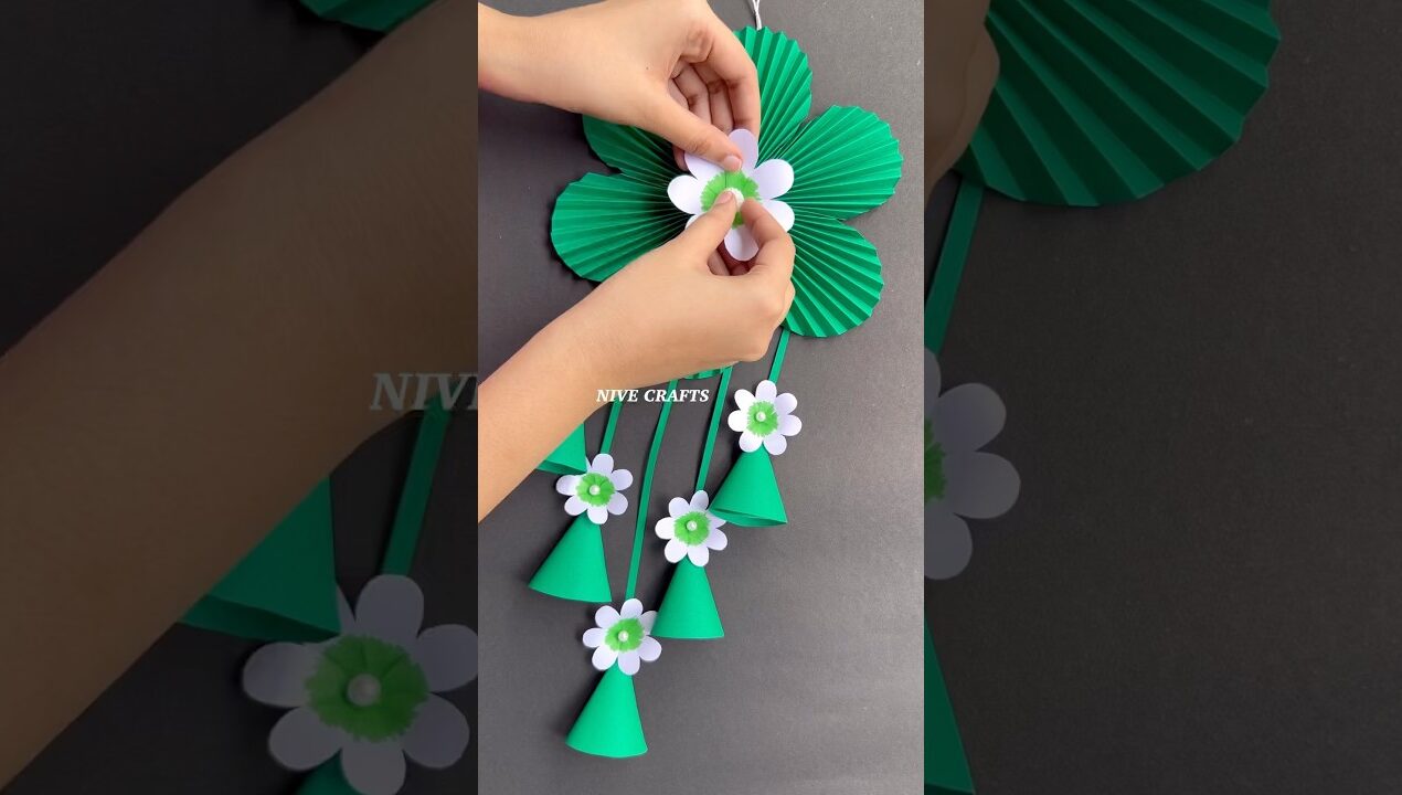 Amazing Paper Wall Hanging #shorts #youtubeshorts #viralshort #wallhanging #homedecor #papercraft