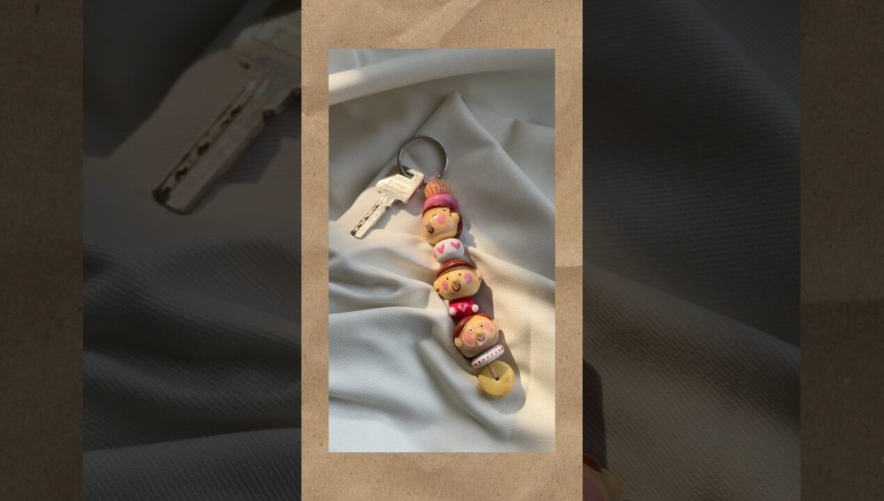 Diy Cutest Keychain 😍 #ShivangiSah #Craft