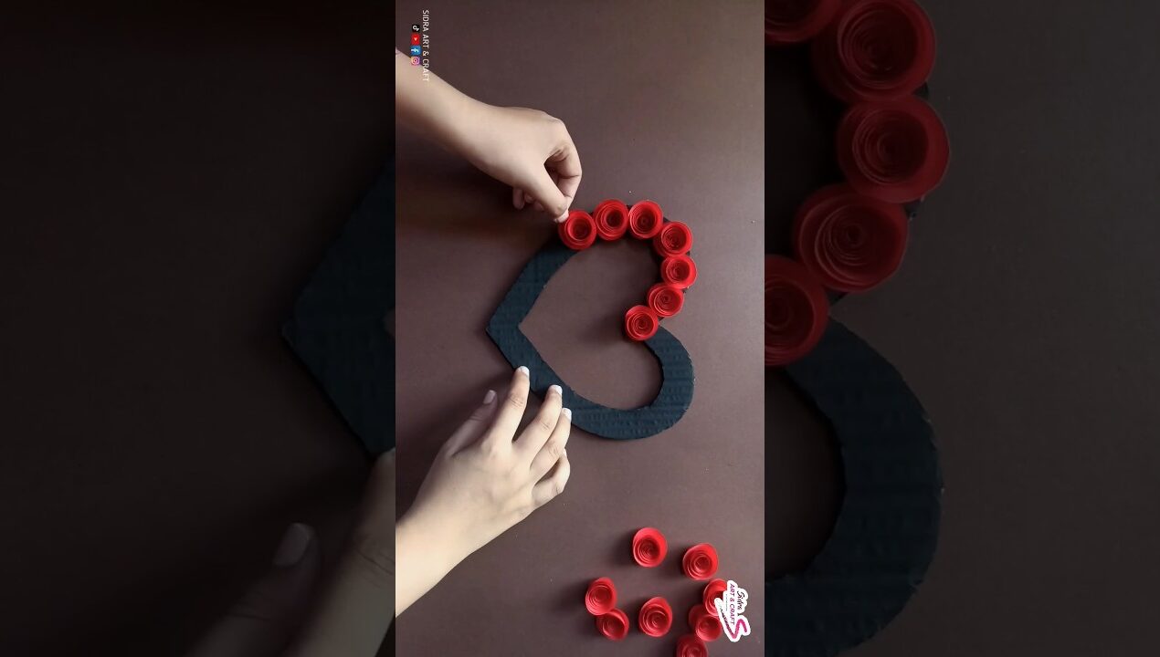 Beautiful paper wall hanging craft ideas 💡 #wallhanging #youtubeshorts #shortsviral