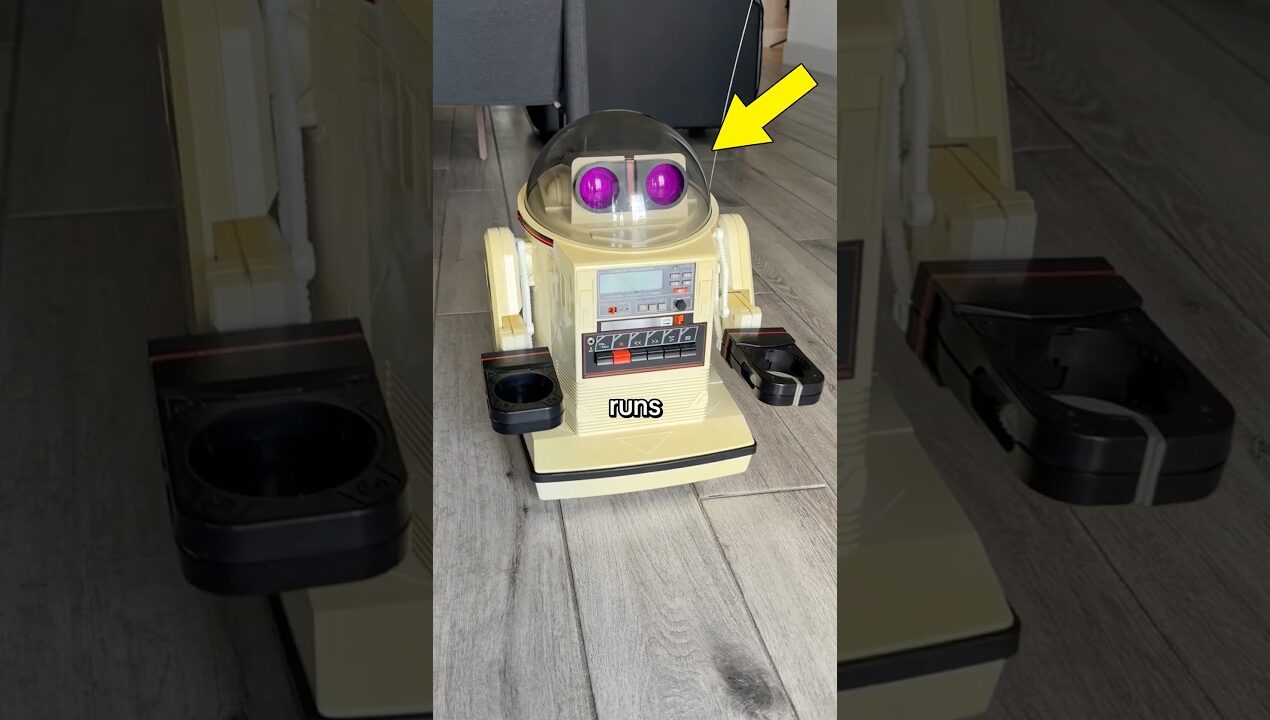 This robot runs on WHAT?! 🤯 #electronics #engineering #diy #robot