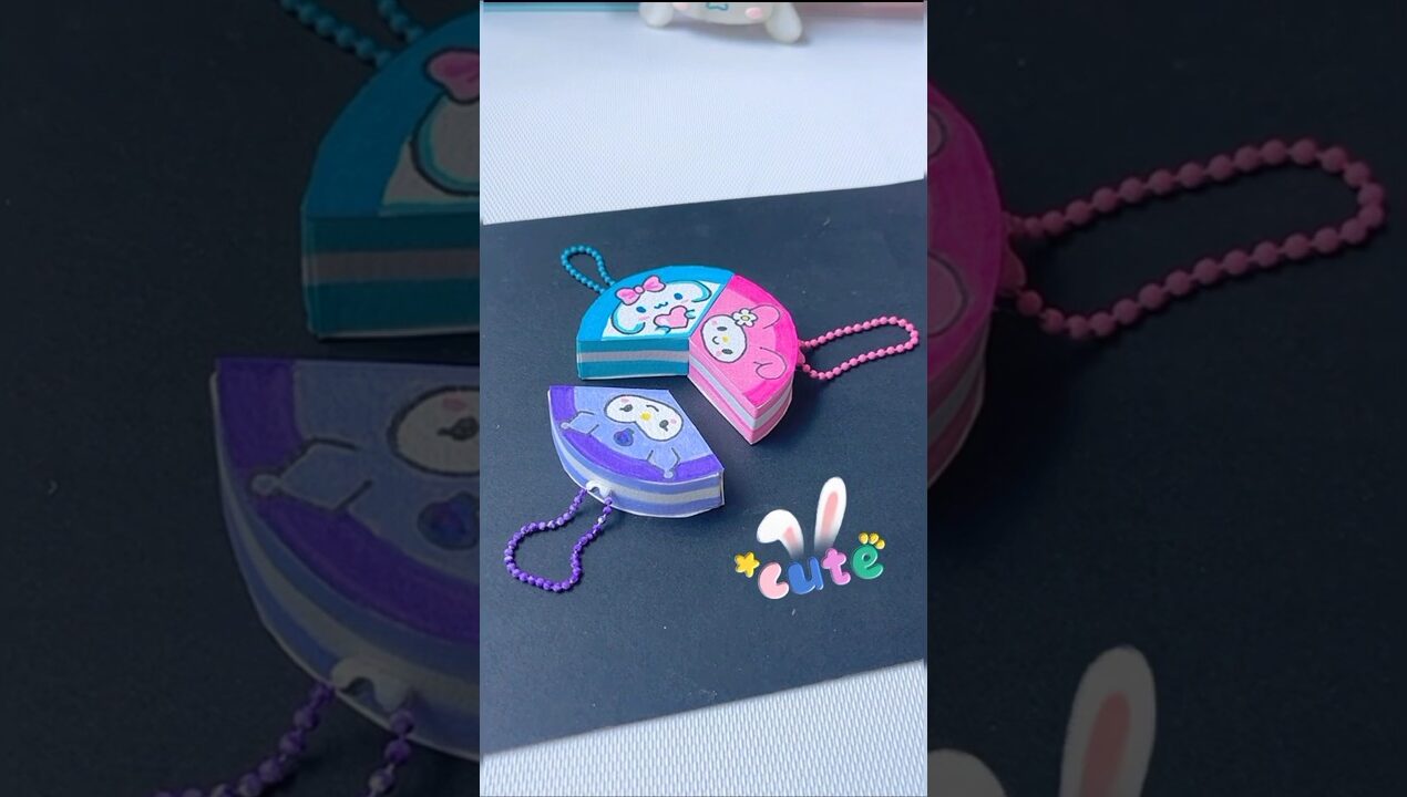 3 BFF keychain idea 👯💃🏻 #shorts #tonniartandcraft #craft #art #love