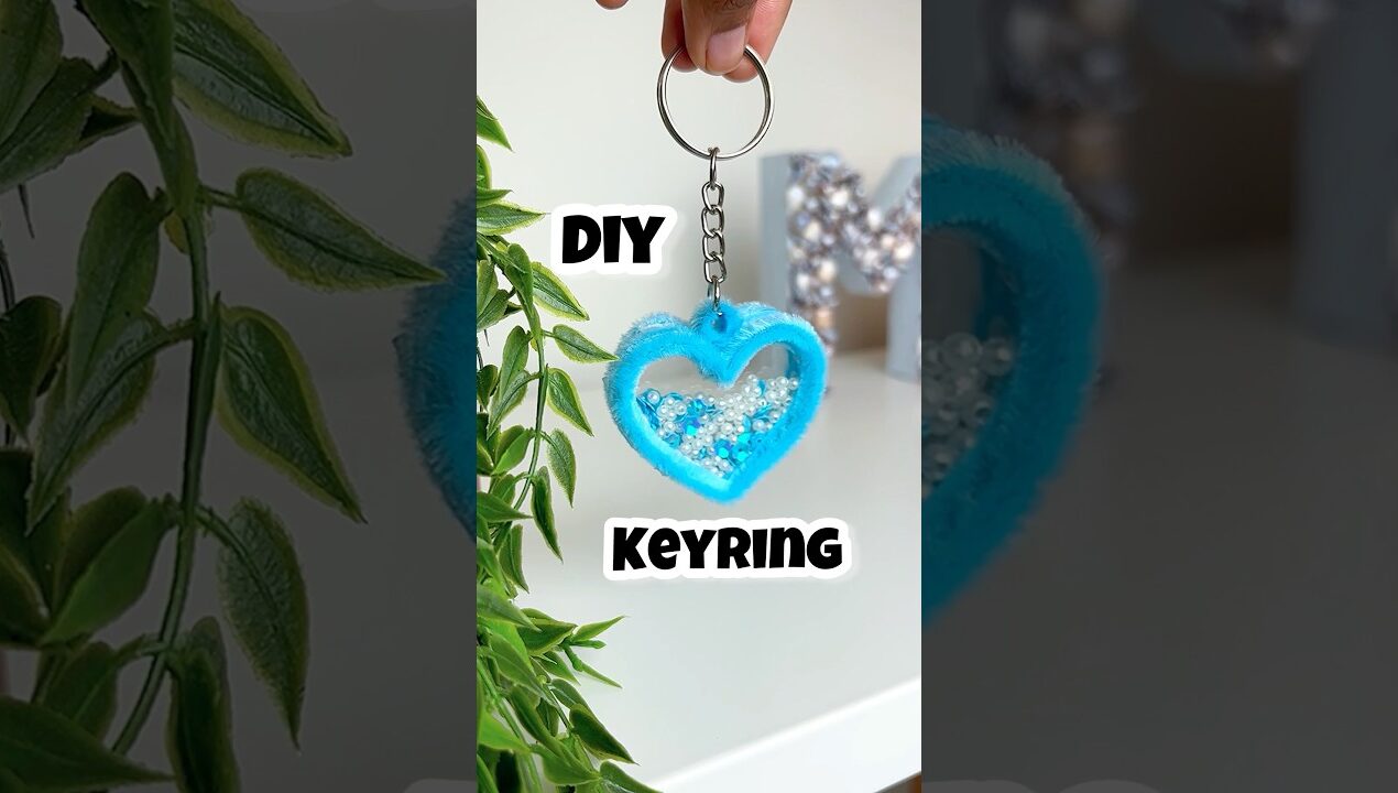 Mannu ki demand pe banai Keyring #diy #craft #keyring #keychain