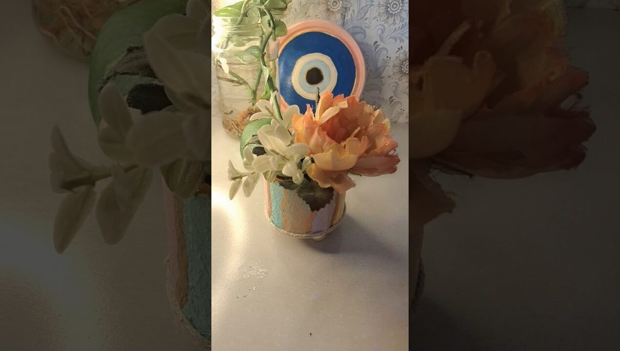Cute Mini Flower Pot DIY 🌸 | Aesthetic Room Decor#TrendingShorts#DIY #DIYCraft