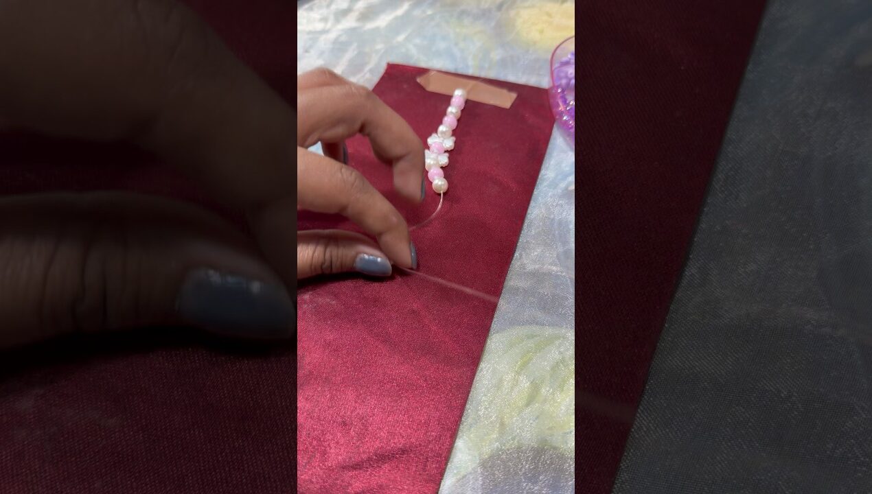Charm for phone #diy #minivlog #craft #phone #pearl #beads #jwellery #shorts