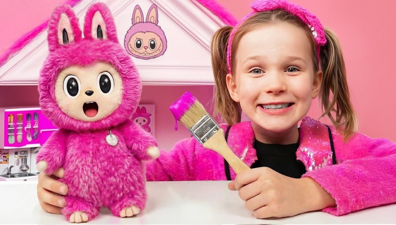 Who Built the Best LABUBU Room? Pink vs Blue DIY Challenge