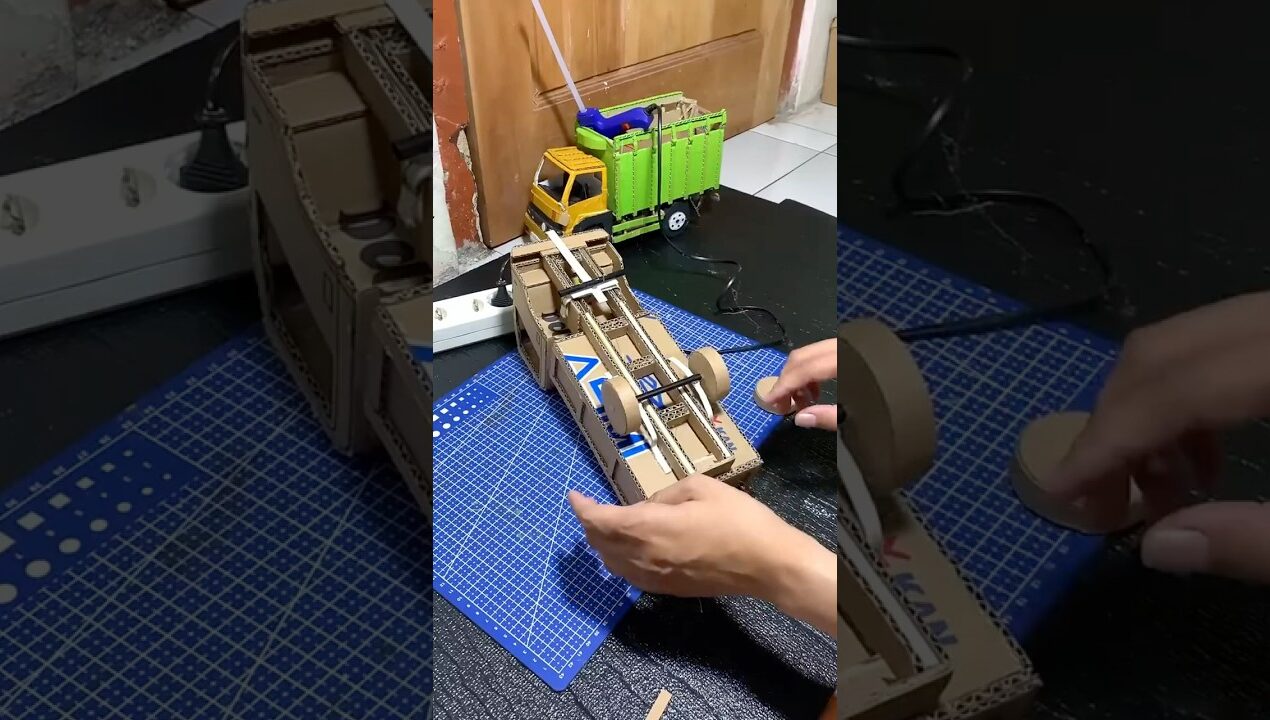 Membuat miniatur mobil truk oleng #truk #trukoleng #trukpasir #fuso #mainan #mobiltruk #diy