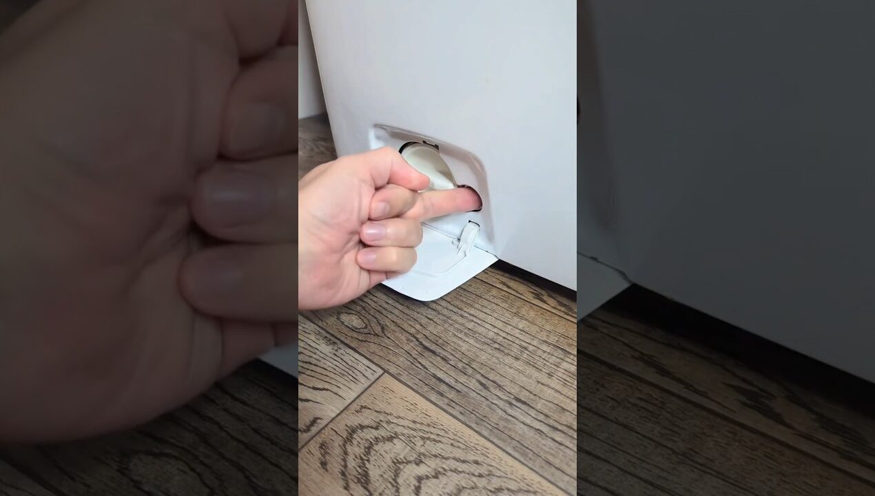 The plumber shared a trick! #diy