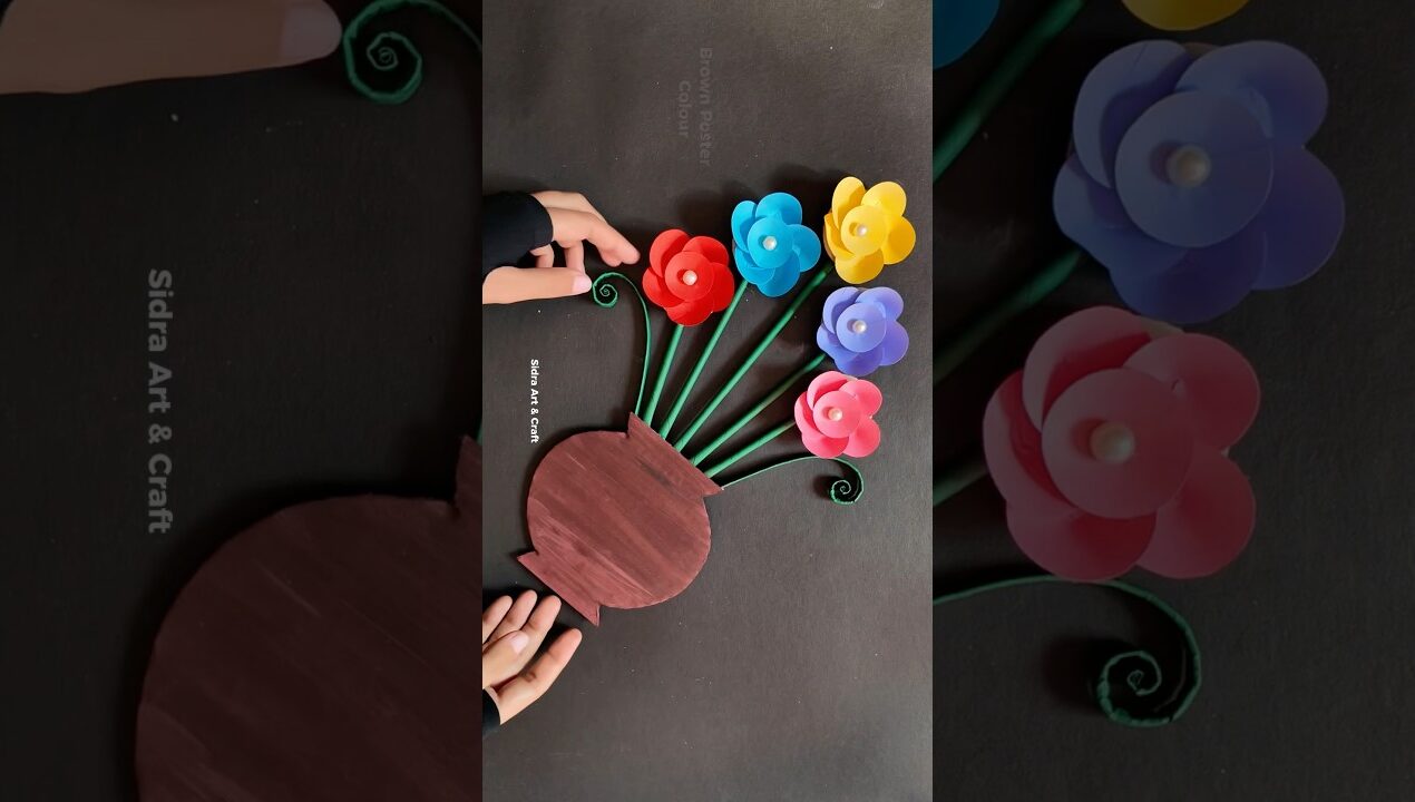 Beautiful paper flower wall hanging craft ideas 💡 #diy #sidraartandcraft #shorts #youtubeshorts