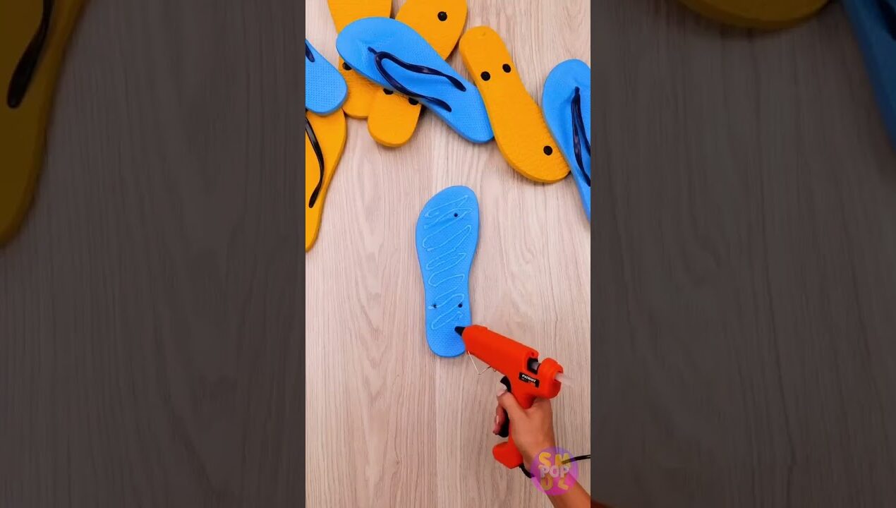 Summer Insect Defense Shoes DIY 🩴😆 #DIY #Viral