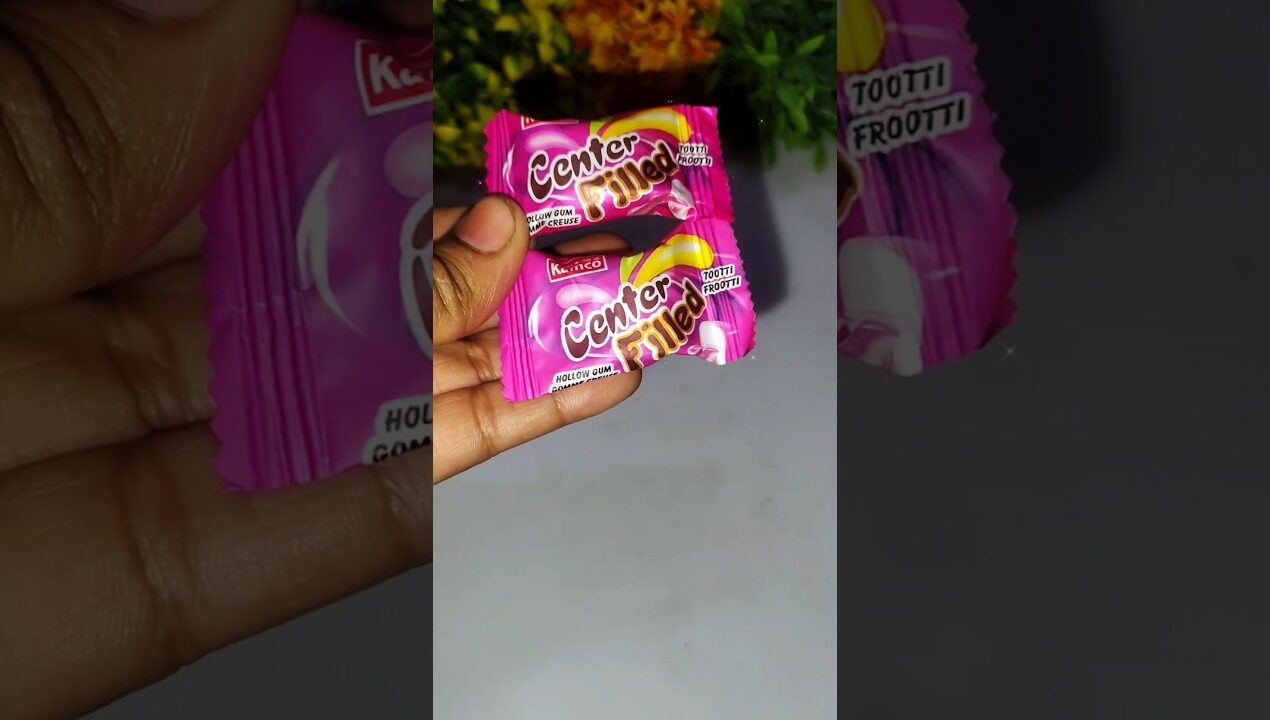 🍓 Strawberry Centre Filled Popsicl 🍡🤯#shorts #trending #unpacking #diy #candyopening#viral#popsicle