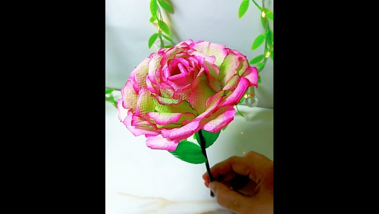 How to Make Aesthetic Rose With Tissues Paper/ Diy Flower Making Ideas/ #diy #craft #rose #shorts