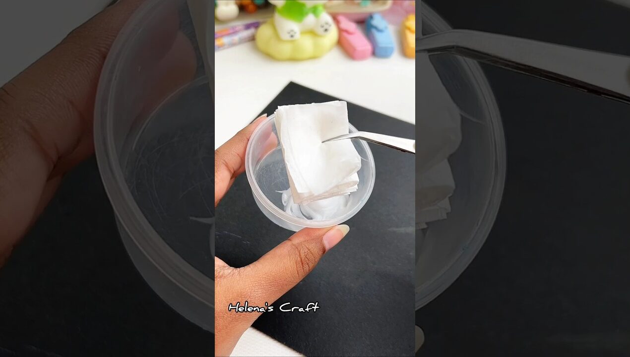 DIY hand moisture tissue 🤩 #diy #shorts #craft #helenascraft #diyideas