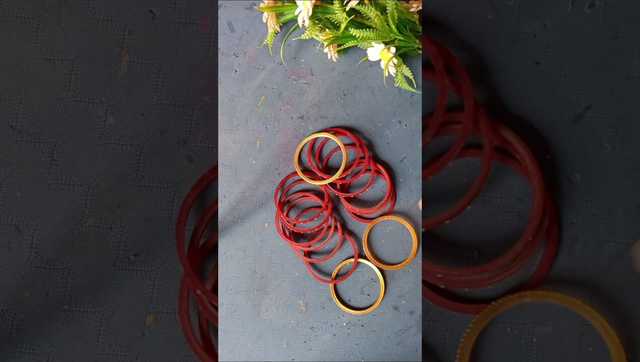 waste bangle craft ideas/ old bangle reuse ideas #shorts #ashortaday #youtubeshorts #diy #craft