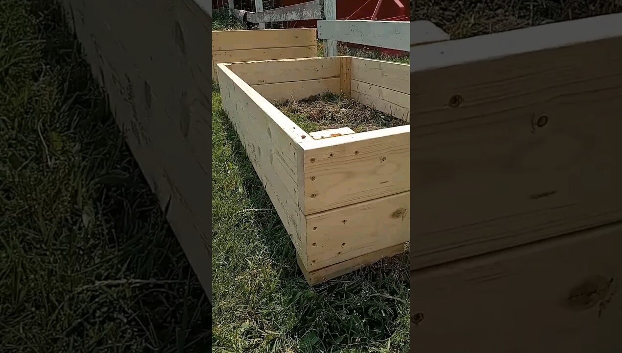 Make Your Own  Easy To Build Wooden Planter Boxes… #building #garden #project