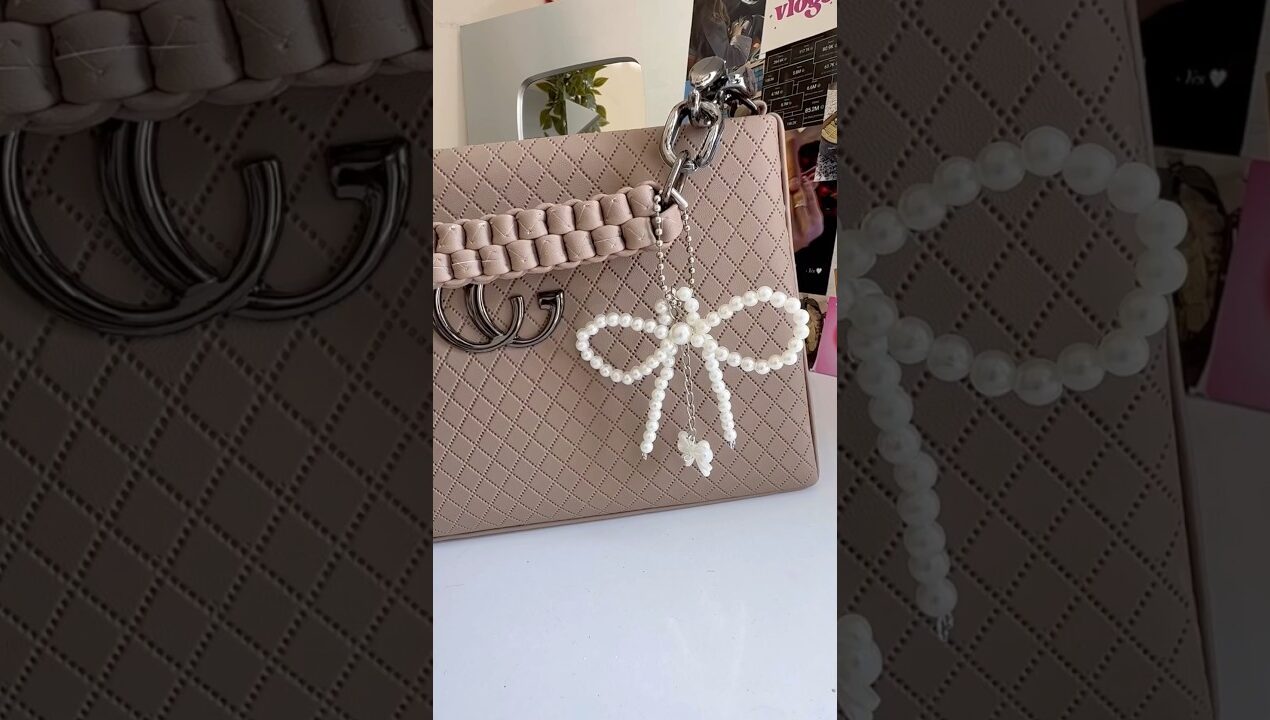 DIY Bow Pearl Charm | Bag Charm diy #diy #shortsviral #handmade #craftideas #viralsong #pinterest