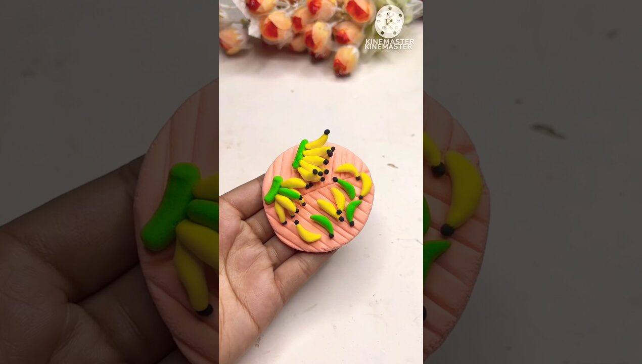 DIY idea 💡 super clay diye banana banano 🍌🍌#music #trending #clay #art #youtubeshorts #handmade