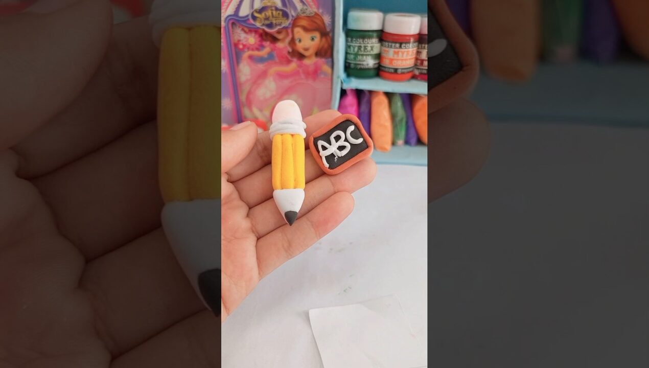 DIY Mini clay charms😌💕#shorts #youtubeshorts #diy#ideas#miniature #aesthetic #clay#trending