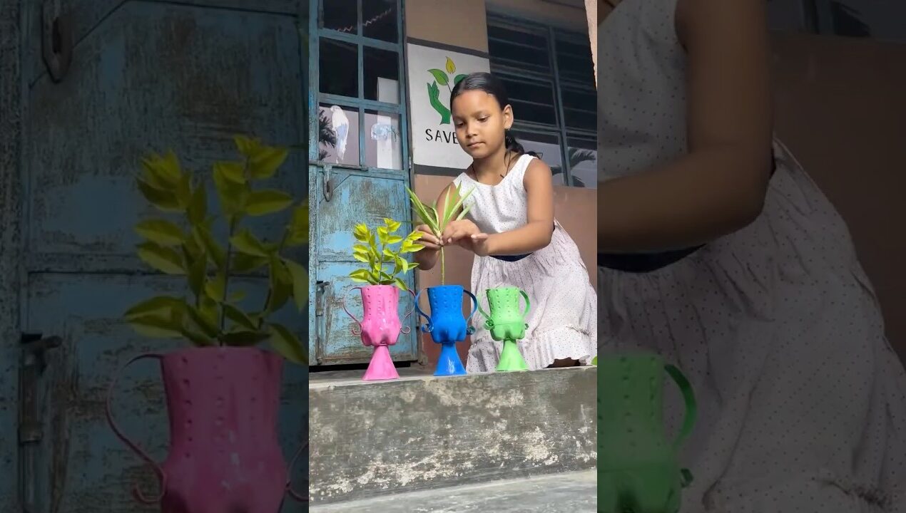 Plastic Bottle Flower Pot DIY ♻️ | Easy Home Decor Idea#osmcraft