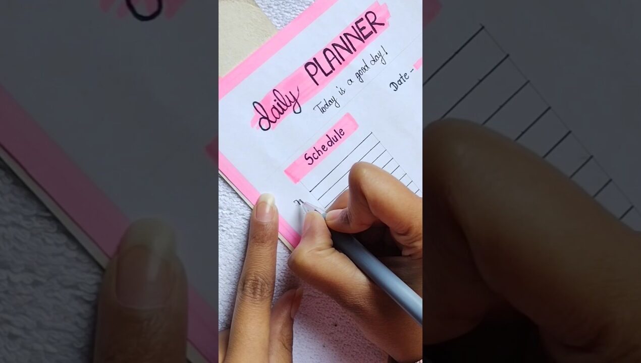 Very Cute Daily Planner😻✨_#diy #shorts