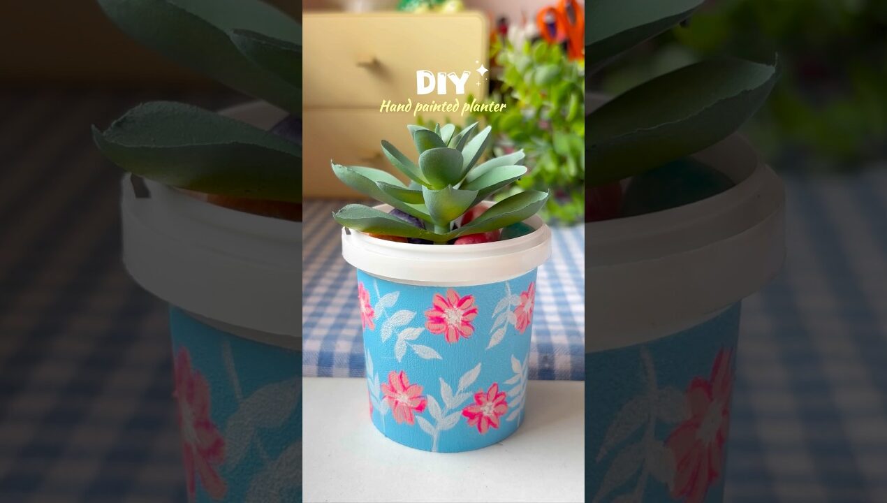 Hand Painted DIY Planter #diy #acrylic #planter #handpainted #shortsviral #shorts #ytshorts