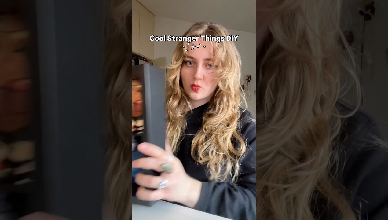 DIY Cool Stranger Things Frame ⭐️ Kinder Joy Funko Pop Full Collection Figurines #strangerthings