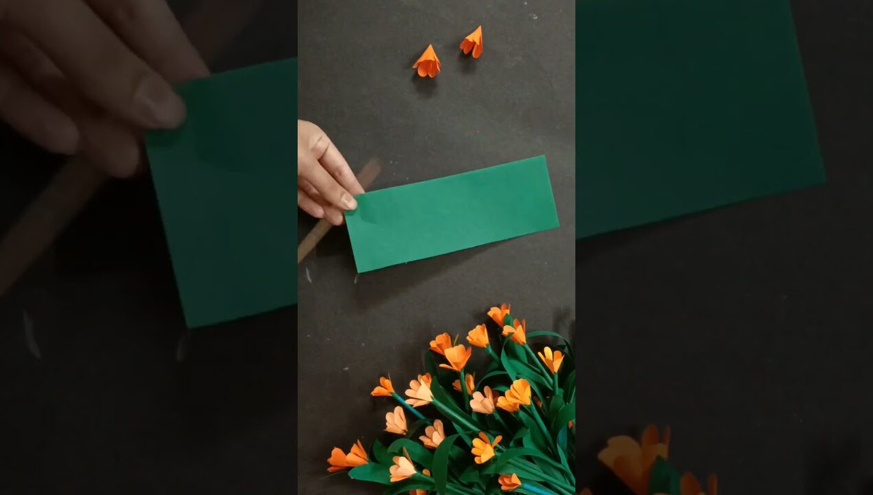 DIY Paper flower making ideas #diypaperflowercraft #diy #flowercraft #craftideas #flowers