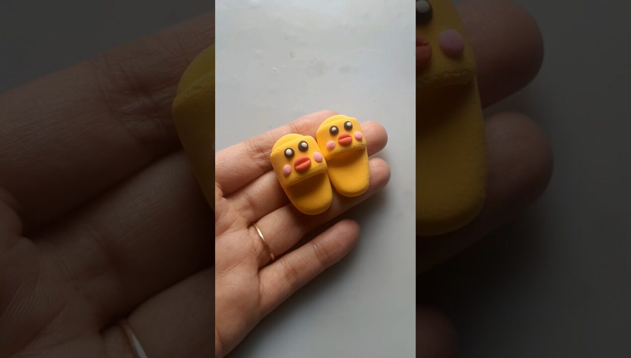 DIY idea 💞 How to make easily shoes 👡 with Super clay #trend​ #clay​ #music​ #funny​ #clay​