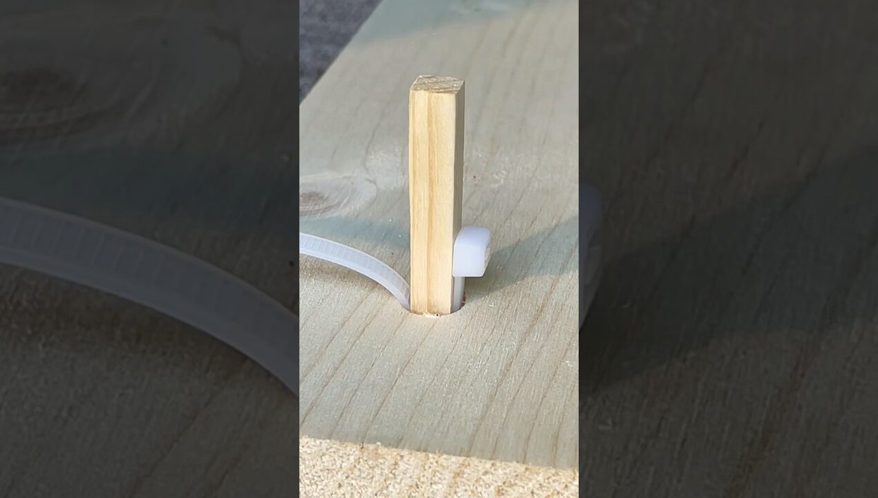 A simple tip to secure pipes with zip ties. #diy
