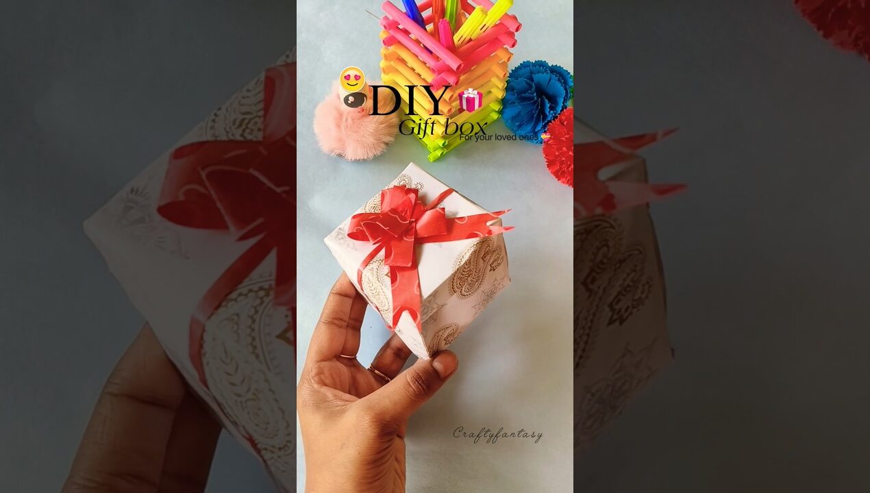 🎁 Cute gift idea / paper gift box #diy #shorts #craft #handmade #papercraft #love #gift #innovation