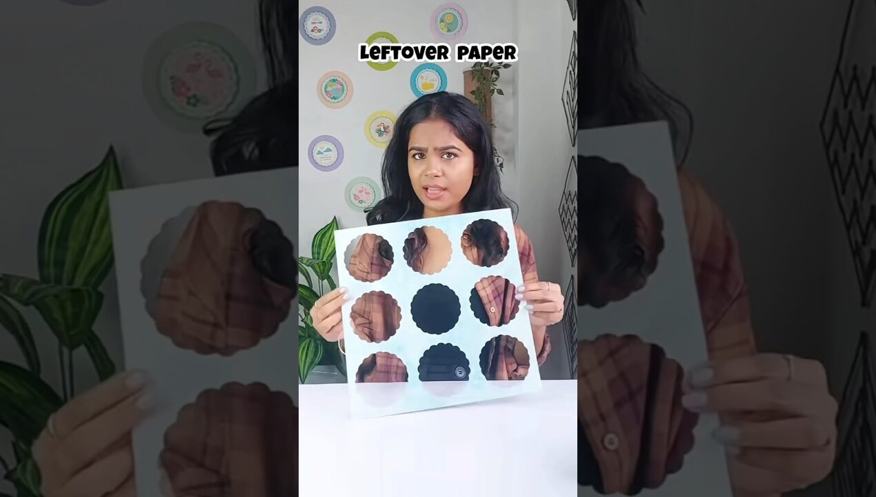 Paper se frame 😱 #shortsfeed #diy #craft #photoframe #papercraft #paper #shorts