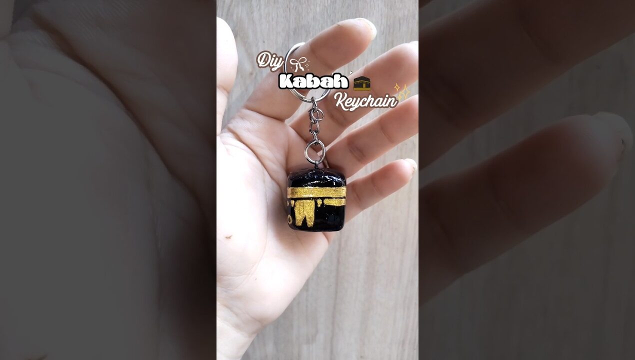 beautiful Kaaba Keychain 🕋 | Easy DIY Clay Craft