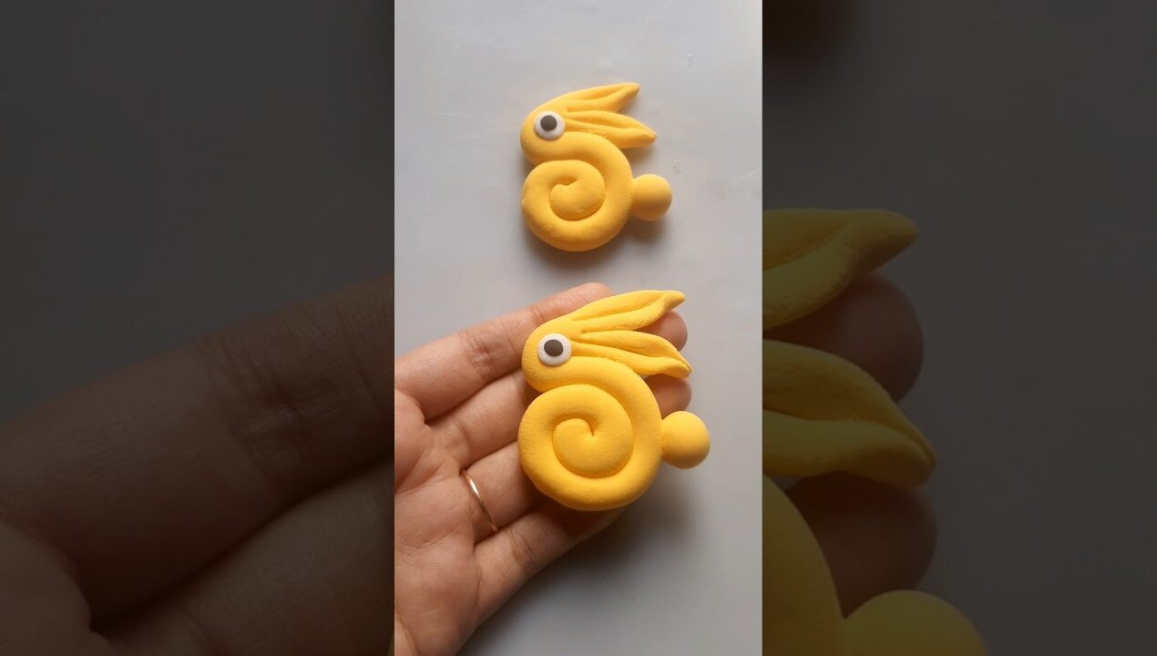 DIY idea 💞 How to make easily bunny 🐰 with Super clay #trend​ #clay​ #music​ #funny​ #clay​