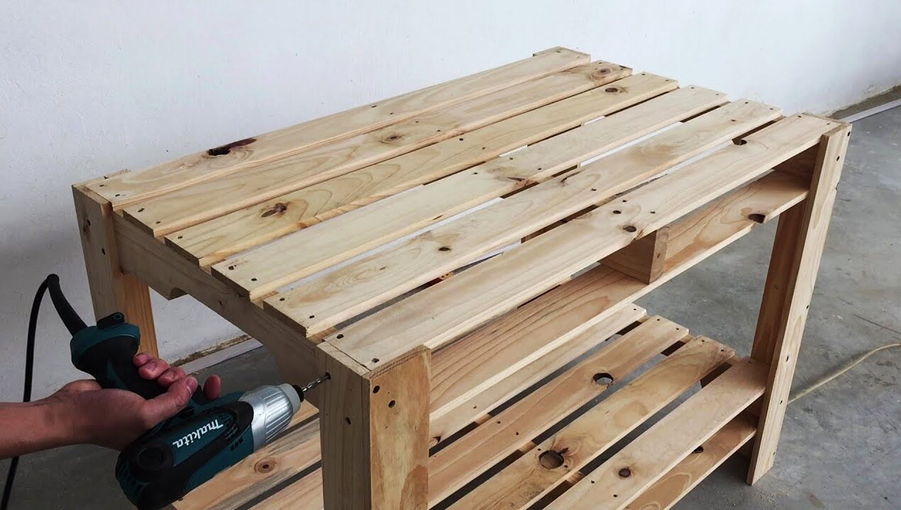 Woodworking Ideas With Pallet – Making Workbench From Pallet